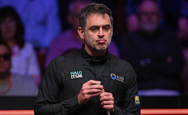 他在沙特吉, 颖而出 他在沙特吉, 颖而出