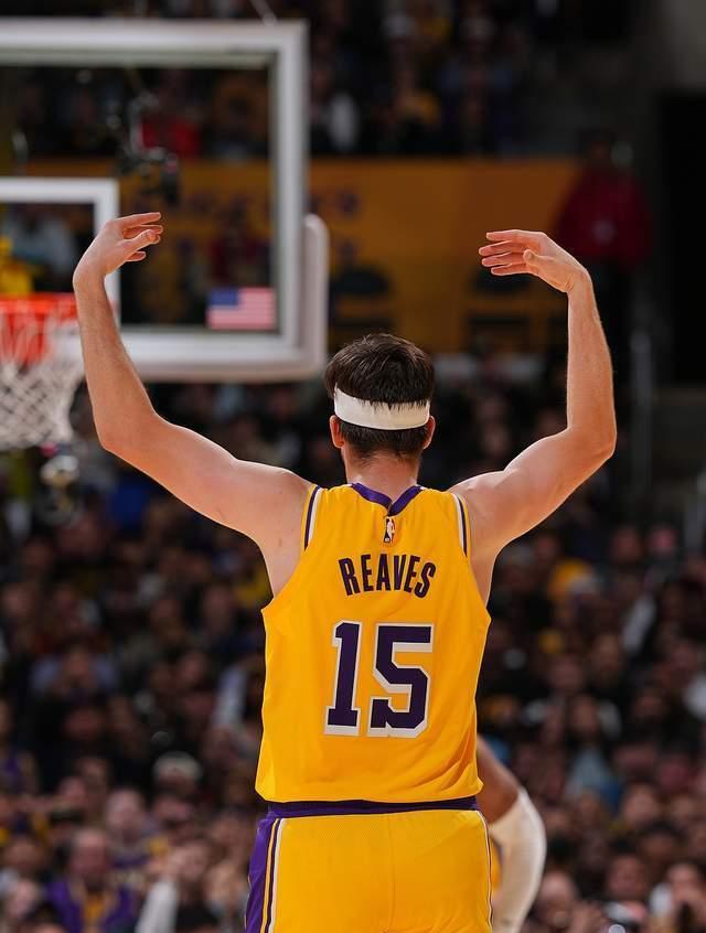 离队看上去 离队看上去