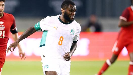 而尤文仍然, eo, 有其他球员 而尤文仍然, eo, 有其他球员