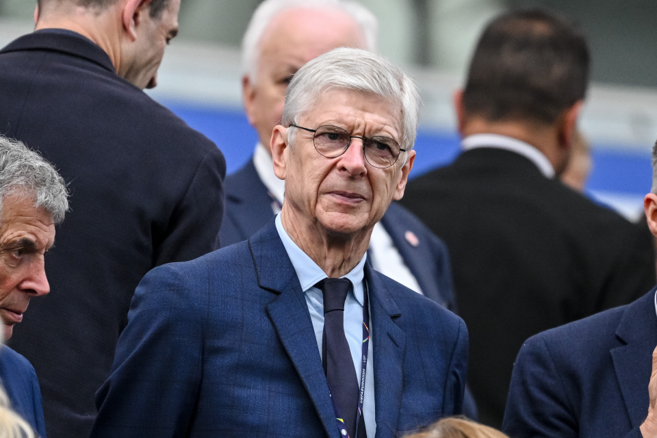 远改变足球, ZkAA, 的利益诉求